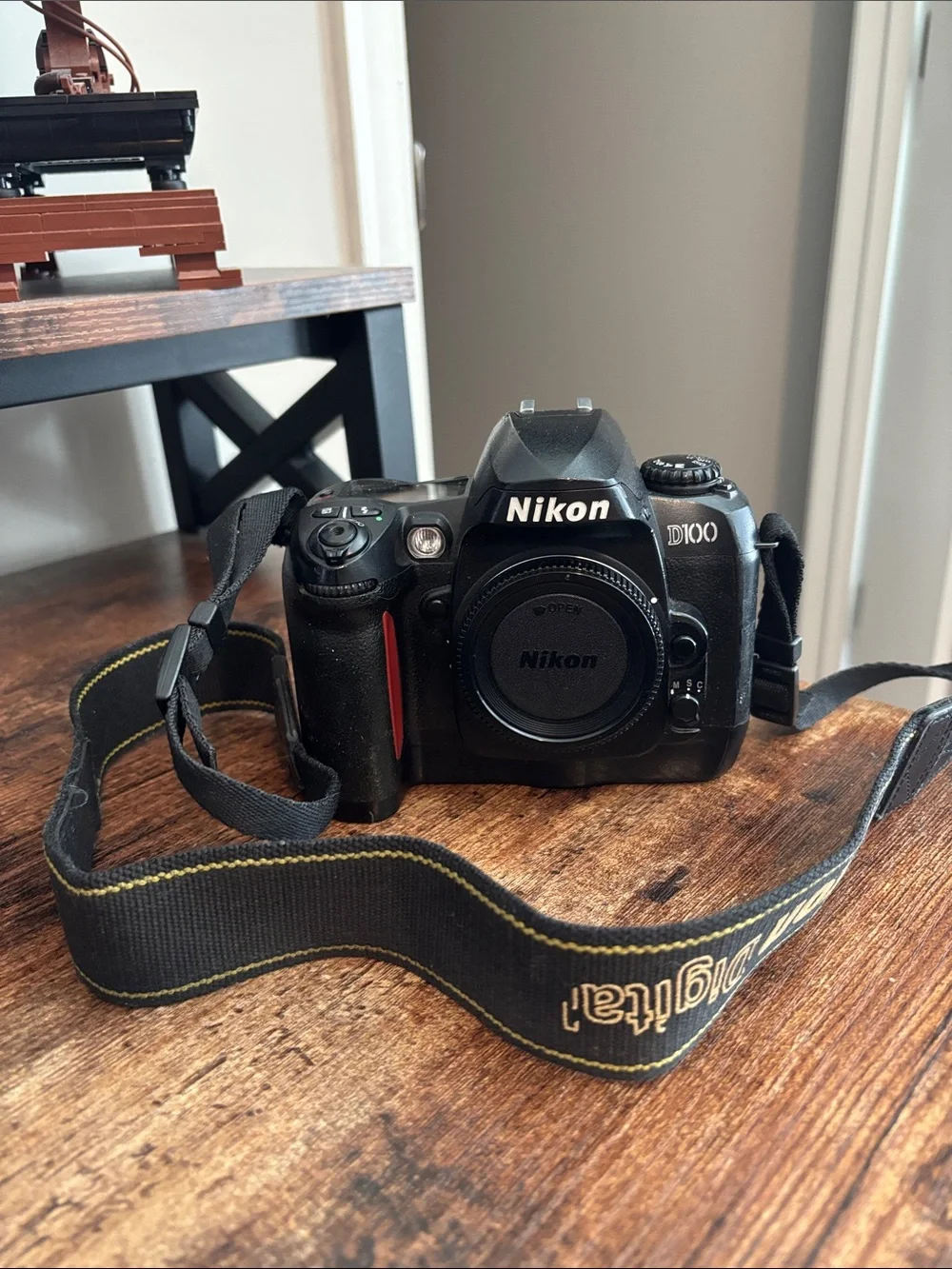 Nikon D100 Digital Camera Body Only